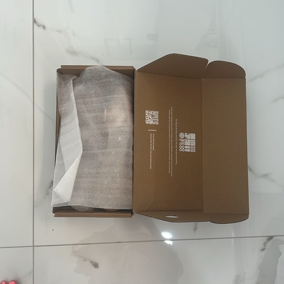 NIB Crystal Mesh Ballet Flats Size 6 - Picture 8 of 8